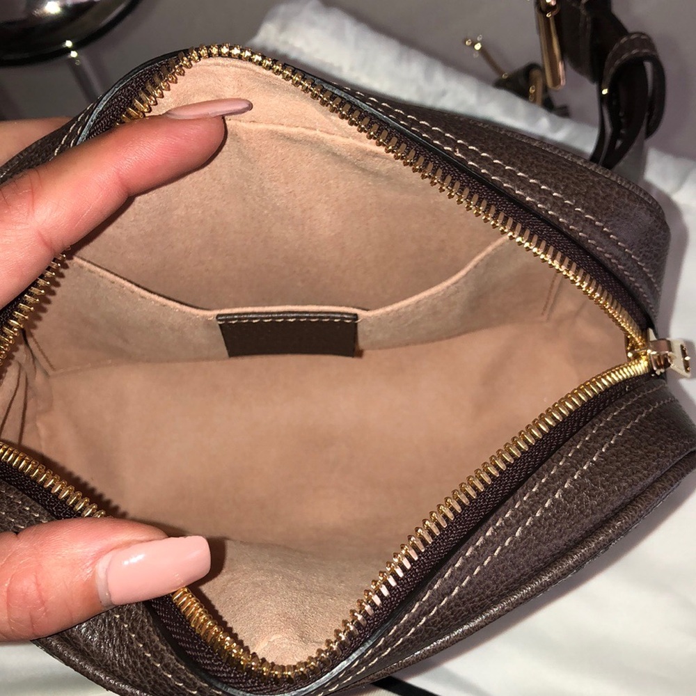 ❤️SOLD❤️Authentic Gucci Belt Bag - Picture 2 of 8